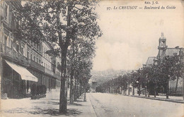 CPA - 71 - LE CREUZOT - Boulevard Du Guide - Edit J G - Le Creusot