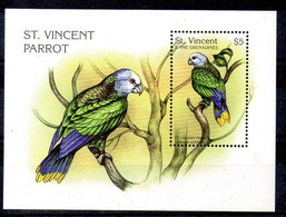 San Vicente Y Granadinas Nº Michel  418 ** AVES (BIRDS) - St.Vincent & Grenadines