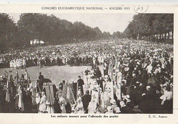 ANGERS. - Congrès Eucharistique National Angers 1933 - Les Enfants Massés Pour L'offrande Des Genêts - Angers