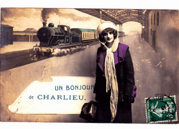 Cpa -42- Charlieu -- Un Bonjour De....- Gare , Train - Charlieu