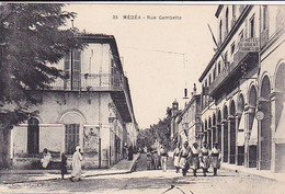 Cpa -afr- Algerie - Medea -animée- Rue Gambetta -edi Ideale N°35 - Médéa