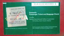 PIA PAKISTAN INTERNATIONAL AIRLINES DOMESTIC PASSENGER TICKET AND BAGGAGE CHECK WITH REVENUE STAMP - Tickets