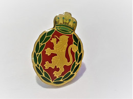 PINS BLASON COURONNE LION / 33NAT - Musique