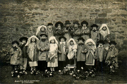 St Léonard De Noblat * Carte Photo Photographe M. Labouchet * Fête Des Ecoles , Carnaval Mi Carême * Enfants Déguisement - Saint Leonard De Noblat