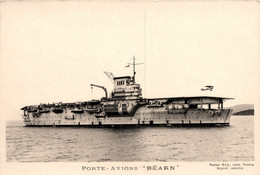 Bateau * Carte Photo * Le Porte Avions BEARN * Navire De Guerre * Militaria - Guerra