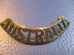 Insigne Origine à Déterminer / AUSTRALIA / Bronze Avec Attaches / Militaire ?/Casquette ? /époque ?       INS51 - Otros & Sin Clasificación