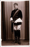 Student In Uniform Mit Degen Und Schärpe, Orig.Fotokarte Nicht Gel.1915? - Escrime