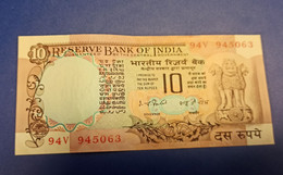Billet INDE - 20 RUPEE 1977 à 1982 - N° 94V 945063 - Sign.82 De I.G Patel - Inde