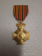Une Médaille Civique De Léopold - Royal / Of Nobility