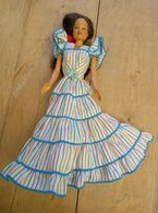 Barbie En Robe " Espagnole " ? Mattel Inc 1990 - Barbie