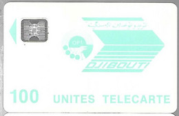 CARTE-PUCE-OPT-DJIBOUTI-100U--SC4-Trou 6mm-VERTE PALE-SCHLUM-V° N° 5 Ge 40227-UTILISE-TBE - Gibuti