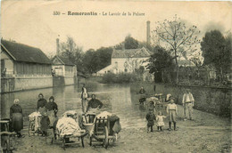 Romorantin * Vue Sur Le Lavoir De La Pelure * Laveuses Lavandières * Usine - Romorantin