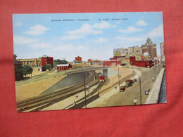 Bataan Memorial Trainway.   El Paso  Texas    ref 5782 - El Paso
