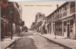 93 - Carte Postale Ancienne De  BONDY    Avenue De La République - Bondy