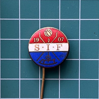 Badge Pin ZN012353 - Football Soccer Calcio Norway SIF Stromsgodset Toppfotball Gulskogen Drammen - Football