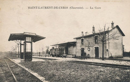 Saint Laurent De Ceris Grand Madieu La Gare  Interieur - Autres & Non Classés