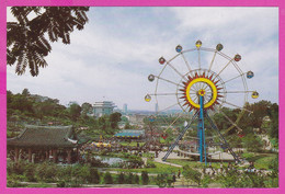 281326 / North Korea - Pyongyang - Ferris Wheel Riesenrad Grande Roue Kaeson Youth Park Swimming Pool PC Nordkorea - Corée Du Nord