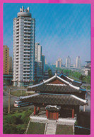 281327 / North Korea - Pyongyang - Building Skyscrapers Koryo Hotel 2 Potong Gate Historical Landmark  Bus PC - Corea Del Nord