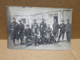 EPIRE (49) Carte Photo Groupe De Militaires Ambulance Militaire Guerre 1914-18 - Other & Unclassified