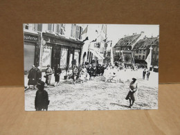 HAGUENAU (67) Carte Photo Place Fete Dieu 1929 Défilé Animation - Haguenau