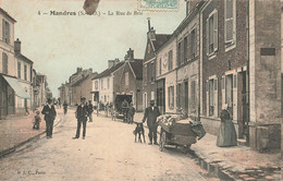 94 - VAL DE MARNE - MANDRES - Rue De Brie - Superbe Animation De Rue - Version Colorisée - 10559 - Mandres Les Roses