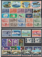 NEW HEBRIDES  Lot MINT HINGED  In  COMPLETE SETS *MH  Réf 749 T - Altri & Non Classificati