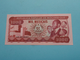 1000 Mil Meticais - 16 Junho 1983 ( AB0018307 ) Moçambique ( For Grade, Please See Photo ) UNC ! - Moçambique