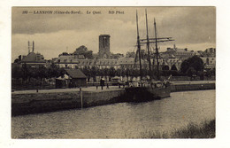 Cpa N° 592 LANNION Le Quai - Lannion