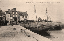 Crozon * Le Fret * Quai à L'arrivée Des Autos De Morgat , Crozon Et Camaret * Bateau * Débit Tabac Tabacs - Crozon