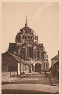 CHOLET. - Eglise Du Sacré-Coeur. L'entrée Principale - Cholet