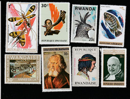 (Lotto N° 54)  REPUBLIQUE RWANDAISE  , 8 Francobolli - Collections