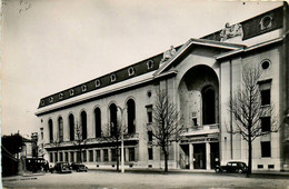 Asnières * Le Centre Administratif Et Social * Automobile Voiture Ancienne - Asnieres Sur Seine