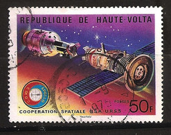 Haute Volta 1975 N° 360 Iso O Espace, Coopération Spatiale, URSS, USA, Energie Solaire, Satellite, LEM, CCCP, Apollo - Haute-Volta (1958-1984)