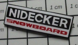 1415b Pin's Pins / Beau Et Rare / SPORTS / SNOWBOARD NIDECKER Niblack ? - Sports D'hiver