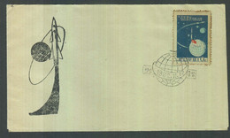 China PRC Earth With Russian Flag & Rocket Flying Past The Moon Space - Cartas & Documentos