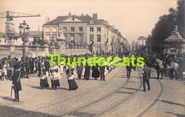 CPA CARTE DE PHOTO BRUXELLES NOTRE DAME DE LA PAIX 1921 FETE PROCESSION CORTEGE - Feesten En Evenementen