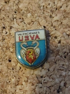 PINS FOOTBALL USVA VALENCIENNES BLASON - Football