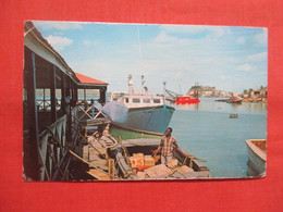 Landing A Native Launch St John Dock.  Antigua     Has  2 Stamp  & Cancel  Ref 5787 - Antigua E Barbuda