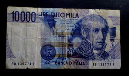 A6  ITALIE   BILLETS DU MONDE   ITALIA  BANKNOTES  10000  LIRE 1984 - [ 9] Collezioni