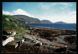 Ref 1576 - Isle Of Man Postcard - Cars At Niarbyl Bay - Man (Eiland)