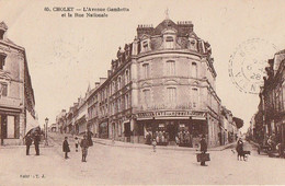 CHOLET. - L'Avenue Gambetta Et La Rue Nationale - Cholet