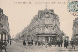 CHOLET. - L'Avenue Gambetta Et La Rue Nationale. Belle Animation - Cholet