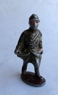 FIGURINE QUIRALU Soldat CASQUE ADRIAN  KAKI BRANCARDIER  ALUMINIUM - Quiralu