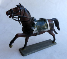 TRES RARE FIGURINE STARLUX EMPIRE CHEVAL Empire Marron Au Galop Selle Bleue Sans Cavaliier Plastique - Starlux