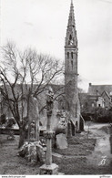 PLOZEVET L'EGLISE ET LES MONUMENTS AUX MORTS CPSM 9X14 TBE - Plozevet