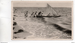 LES MOUTIERS EN RETZ LA PLAGE A L'HEURE DU BAIN 1948 CPSM 9X14 TBE - Les Moutiers-en-Retz