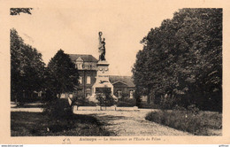 AULNOYE LE MONUMENT AUX MORTS ET L'ECOLE DES FILLES 1940 TBE - Aulnoye