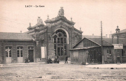 14263 LAON  La  Gare        (Recto-verso) 02 - Laon