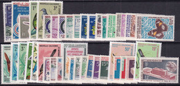 NOUVELLE-CALEDONIE   N°327 /363 37 Valeurs Qualité:** Cote:232 - Unused Stamps