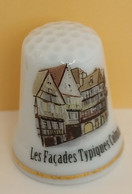 Dé à Coudre De Collection En Porcelaine - LES FACADES TYPIQUES DE COLMAR - Dés à Coudre